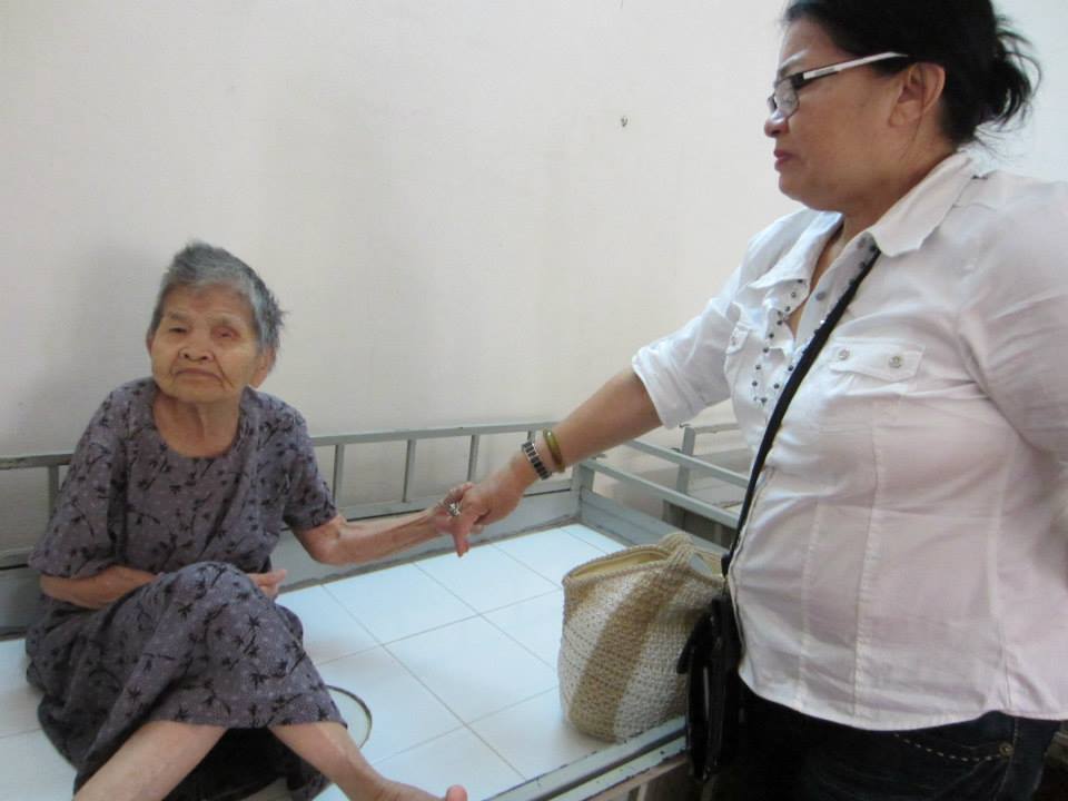 2012 Thăm người già neo đơn – Củ Chi, VN
